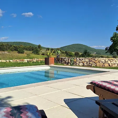 Vakantiehuis Le Clos D'yrem La Rochegiron